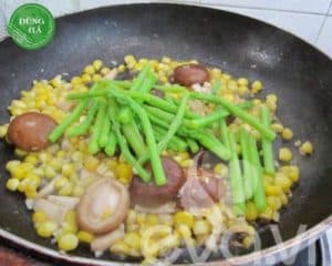 mang-tay-xao-nam-ngo