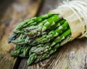 mang-tay-co-phai-tuoc-vo-khong